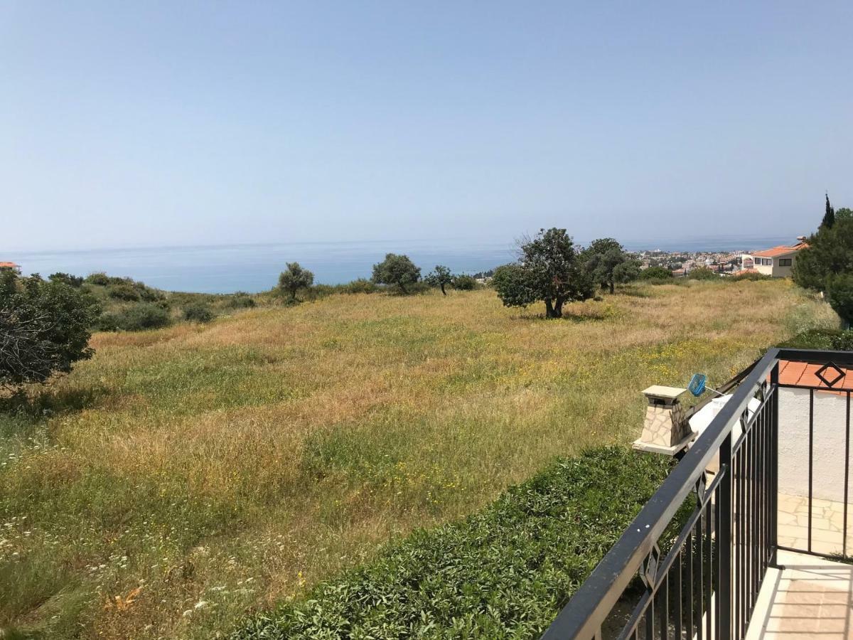 Lilly Villa Pegeia Eksteriør billede